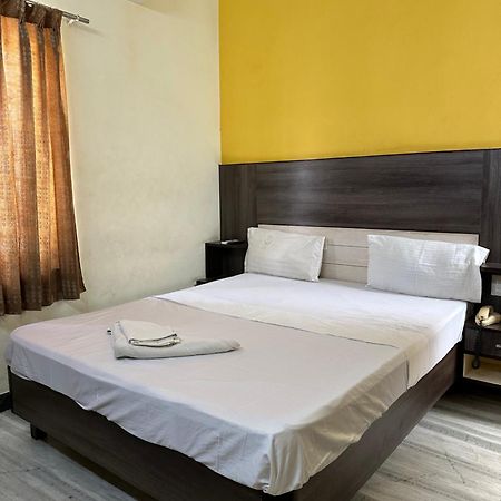 Hotel Priya Towers Nāmakkal المظهر الخارجي الصورة